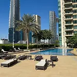 Wow! Beautiful 1Br Apt In Downtown - Close To Burj And Mall