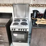 Mamzar Beach Appartment Ideal For Families,Couples