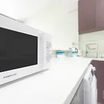 Comfy 1Bedroom Apt With Balcony In Dubai