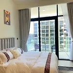 Aaderi Super Studio
