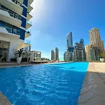 Marco Polo - Stunning 2 Bedroom With Marina Views, Huge Pool & Gym