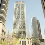 Walk To Dubai Mall Alluring 1Br In Burj Views