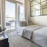 Frank Porter - Reva Residence