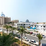 Upscale Apartment In Madinat Jumeirah Living