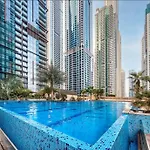 Chic 1-Bed Near Marina Promenade - 5 Min To Tram