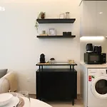 Higuests - Ahad Residence Modern Apt In Dubai\'S Business Hub