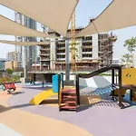 Cozy Studio By Skylight Azizi Riviera 41