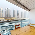 Primestay - Elegant 2Br Near Metro - Dubai Marina