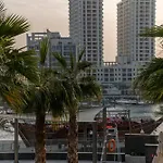 Vacation Bay - Sparkle Tower 1