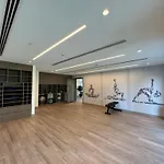 Burj Royale Condo, Close To Dubai Mall & Attractions