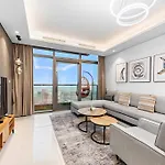 First Class 2Br Luxurious High-Floor Suite