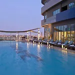 1 Minute Walk To Dubai Mall, 2 Bedroom Luxe Apartment In Elite Building With Pool And Gym