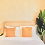 Luxurious Stay Near Burj Khalifa, Free Parking