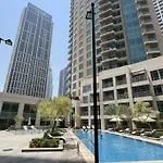 Downtown - Luxury 1 Bed Apt - Near Dubai Mall