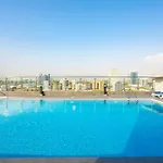Trendy Studio Getaway In Dubailand\'S Best Distric