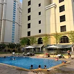 Sansa\'s Beach Hostel