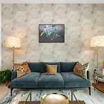 Luxury 2Br, Burj And Fountain View, 2 Min Walk To Dubai Mall
