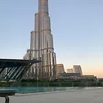 Luxury Home With City Views Near Dubai Mall 196Gr-1