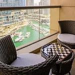 Vacay Lettings - Iris Blue Spectacular Marina View Apartment