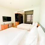 Voco Monaco Dubai By Ihg, Adults Only, World Islands