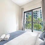 Apartment In Business Bay Dubai