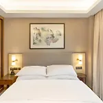 Fam Living - Address Residences Opera - Luxurious 2Bed