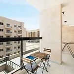 Super Deluxe Apartmentpool