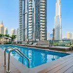 Classy 2 Bedrooms Near Burj Khalifa
