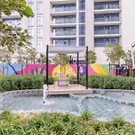 Modern Cozy 2-Bedroom Apartment In Business Bay