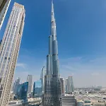 Knokey Burj Khalifa & Fountains View Luxury 2-Bedrooms Apartment