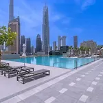 Downtown Views II - Vogue - 3 Bedroom Apartment Plus Kids Room With Spectacular Burj Khalifa Views And Walkable To Dubai Mall