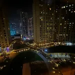 Spacious Bedroom Jbr Walk Near Tram & Beach