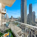 Chic 1Br Fountain-View Flat Downtown Burj Khalifa