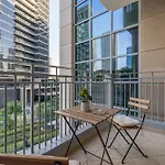 Sophisticated And Elegant 2Br In Downntown Dubai