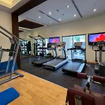 Sophisticated And Elegant 2Br In Downntown Dubai