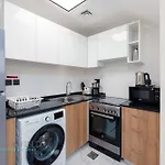 Bloomfields Premium 1Br Duplex In Rukan