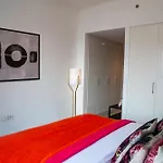 Burj Khalifa Lifestyle Boost! Fabulous 4Bed Open View Corner Suite Plus Dubai Mall Access