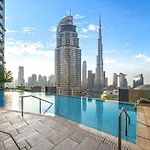 Stunning Luxurious 4Br With Burj Khalifa View And Dubai Mall Tunnel Access