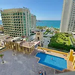 Sea Shell Hostel Jbr