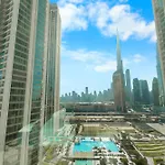 Magnificent - A Charming 2Br With A Burj Khalifa View