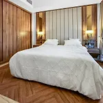 Private Room