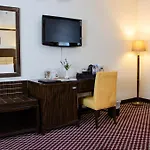 Fortune Karama Hotel