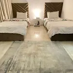 Classic Villa Rooms Opposite To Mirdif City Center
