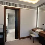 Bluewaters Island - Modern 2 Bedroom Full Apartment