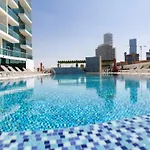La Riviera Serenity
