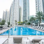 Three Bedroom In Downtown With Burj Khalifa View