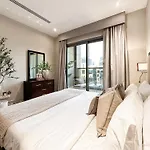 Trophy - Downtown Scape Views Suite