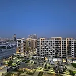 Egate - Studio - 10Th Floor - Balcony With A View - 01-1014