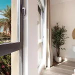 Luxury 2Br Apartment In Downtown Dubai Burj Khalifa View Walk To Dubai Mall By Aya Boutique