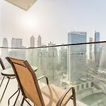 Luxury Studio Steps From Dubai Canal And Minutes To Burj Khalifa, Peninsula Five